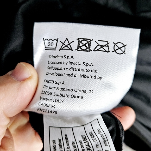 INVICTA | Icon Italian soft touch hooded velvet puffer jacket - Picture 14 of 16